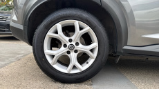 Nissan Juke 1.0 DiG-T N-Connecta 5dr Petrol Hatchback